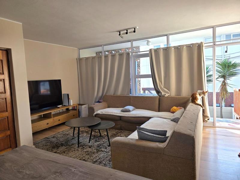 To Let 2 Bedroom Property for Rent in Bloubergrant Western Cape